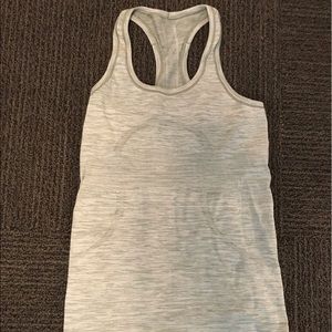 Lululemon Light Green Swiftly Tank size 8